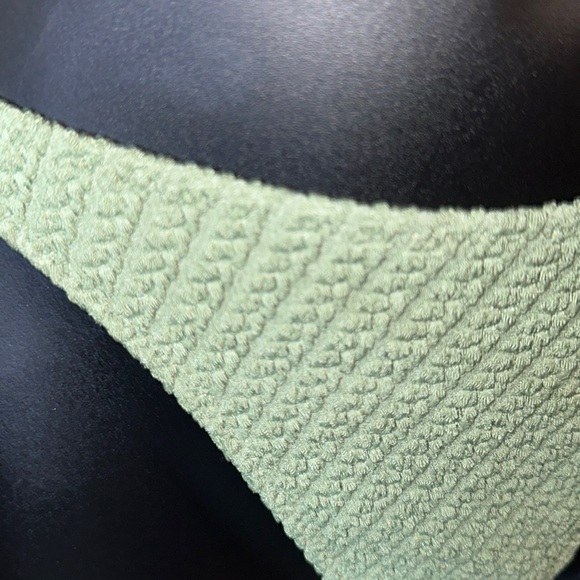 Light green string bathing suit bottom - Picture 4 of 7